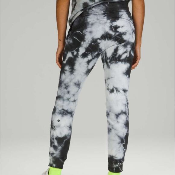Lululemon Earth Dye Stone Warm Down Jogger 4 - Picture 2 of 9